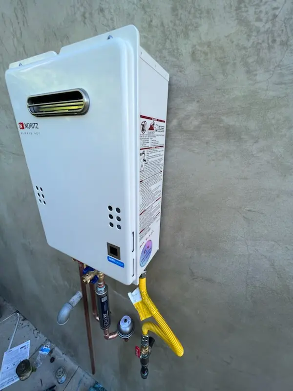 Tankless water heater installation for Braeside homes